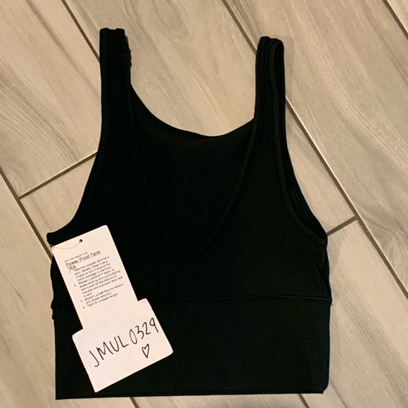 Lululemon Power Pivot Tank Rib - Picture 7 of 7